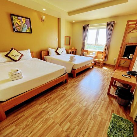 Lucky Phu Quoc Hotel Exterior photo