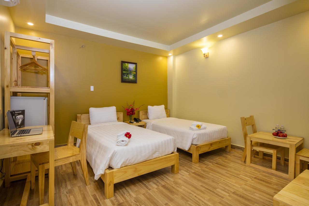Lucky Phu Quoc Hotel Exterior photo